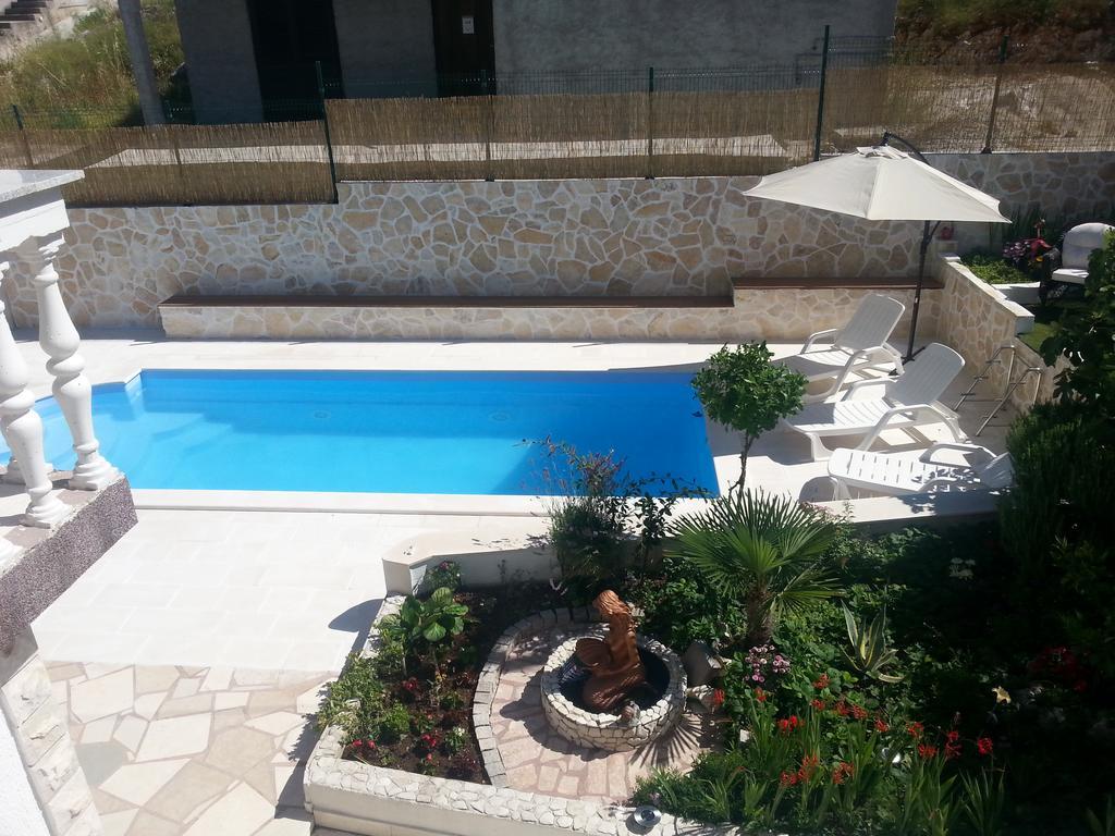 Apartments Jobst Trogir Exterior photo