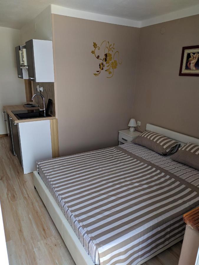 Apartments Jobst Trogir Exterior photo